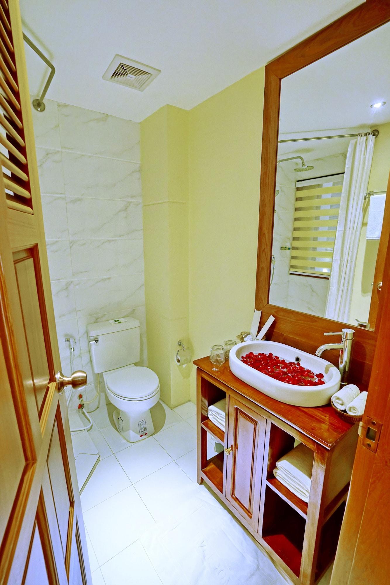 Oway Grand Hotel Mandalay Ngoại thất bức ảnh