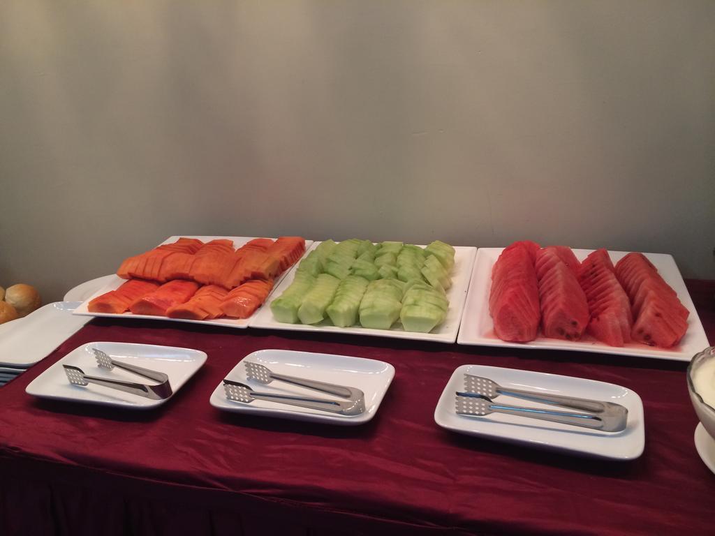 Oway Grand Hotel Mandalay Ngoại thất bức ảnh