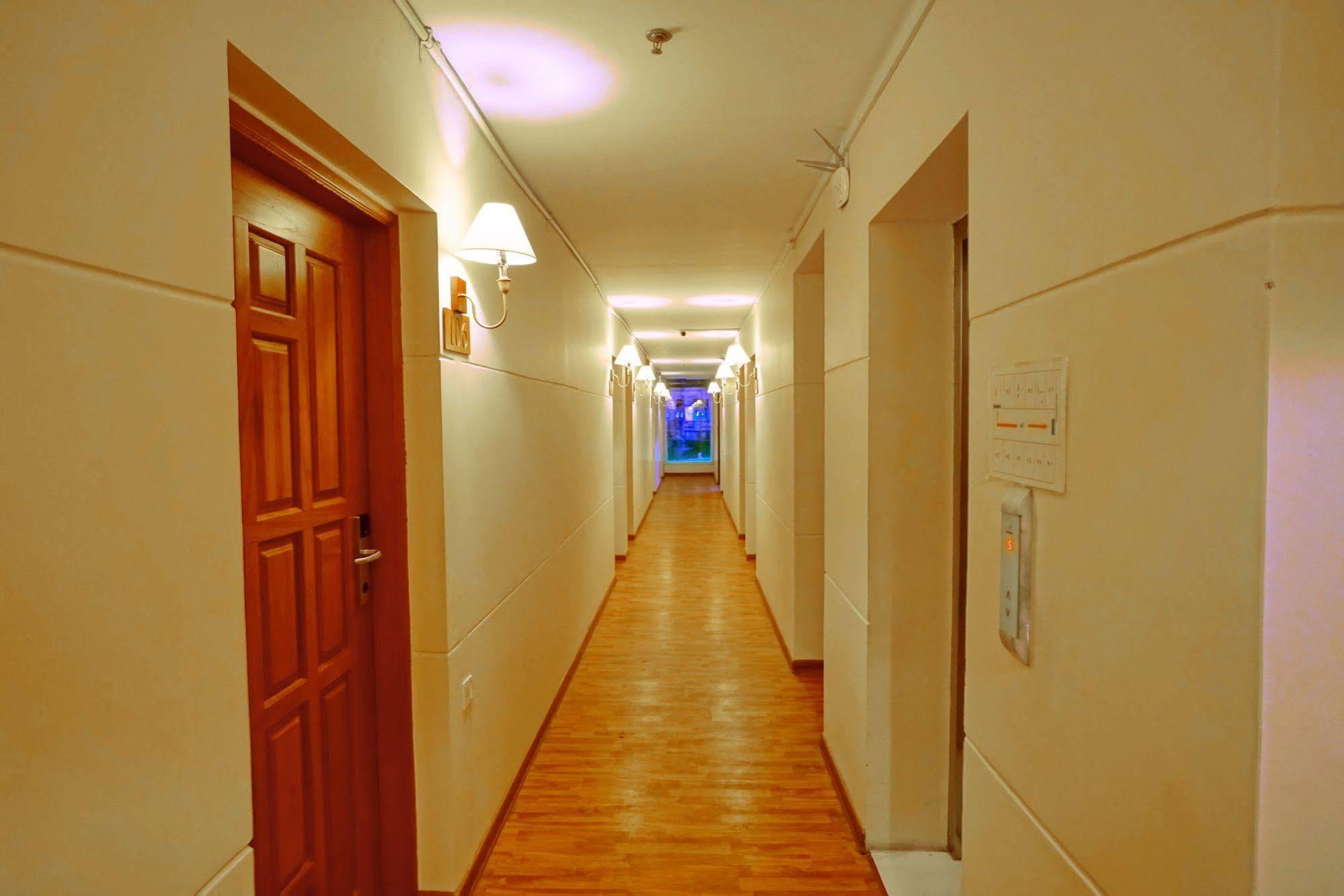 Oway Grand Hotel Mandalay Ngoại thất bức ảnh